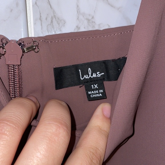 Lulu's Dress - Picture 4 of 6